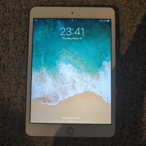 iPad Mini gen 3 WiFi 64GB